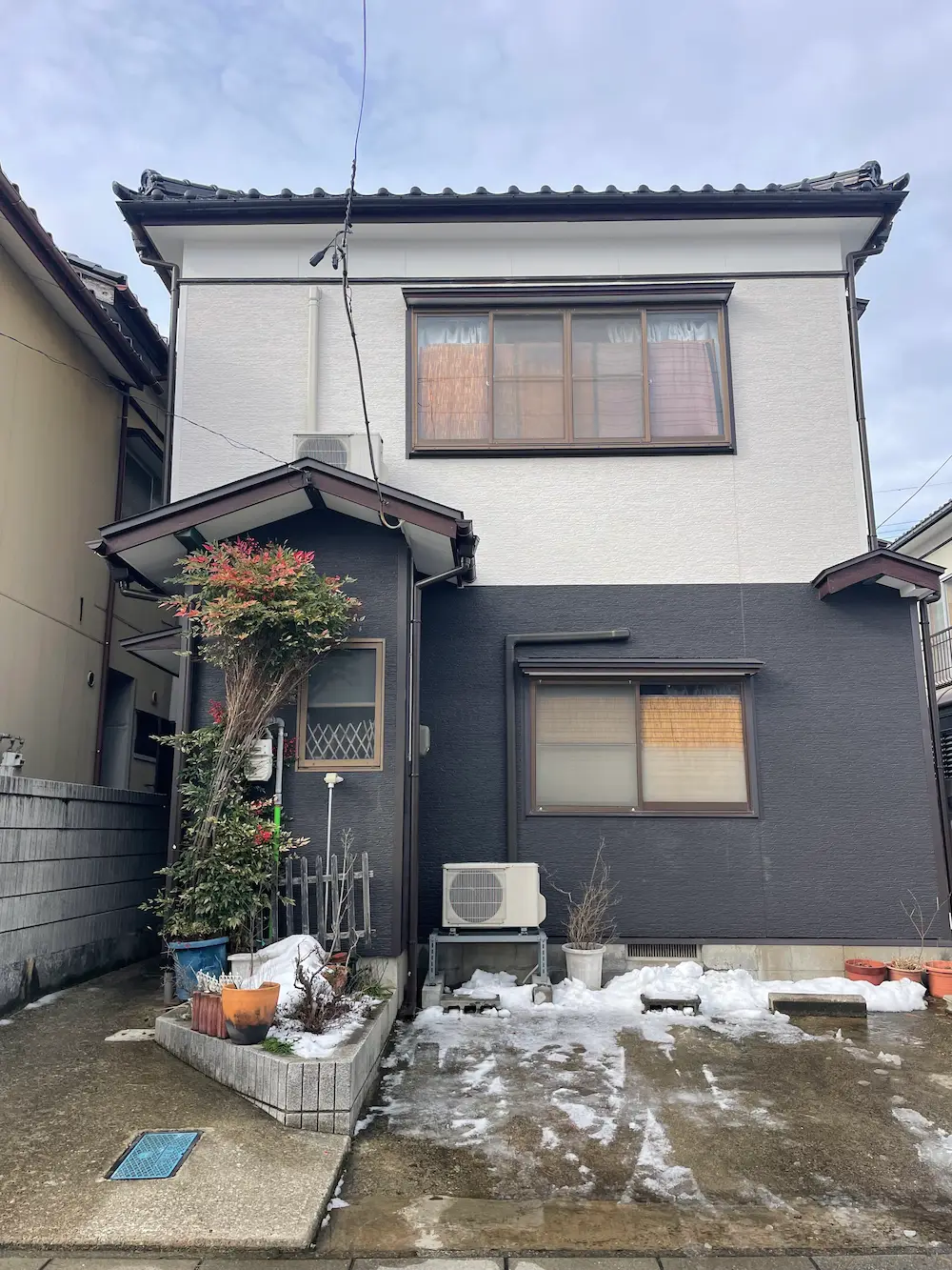 酒田市住吉町S様邸 室外機 設置完了（屋外）