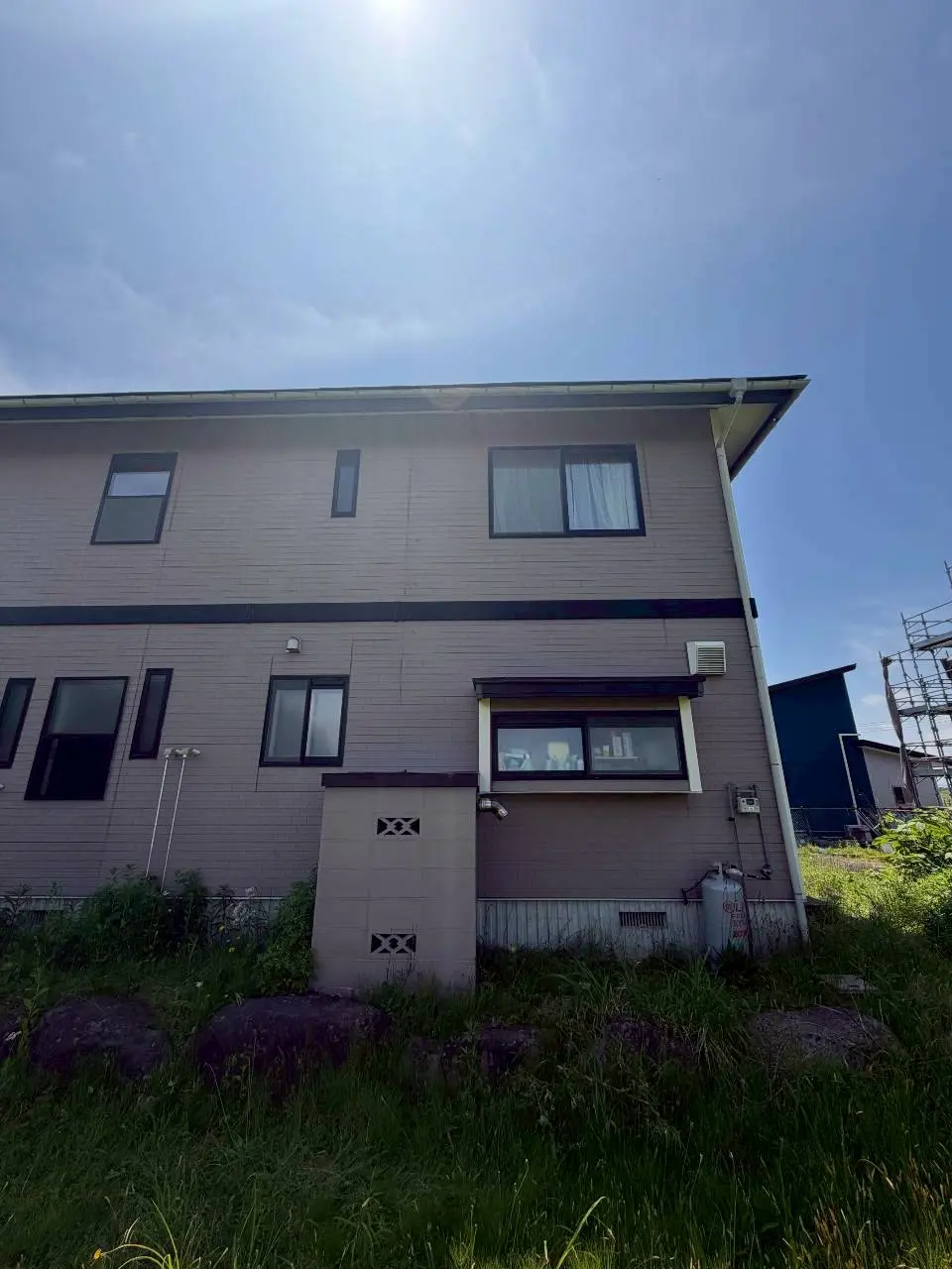 酒田市松山 設置前の外壁