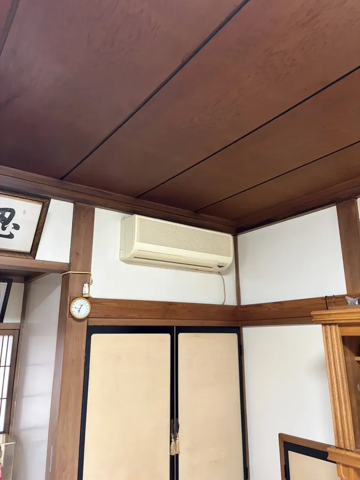 酒田市 交換前の室内機（旧機種）