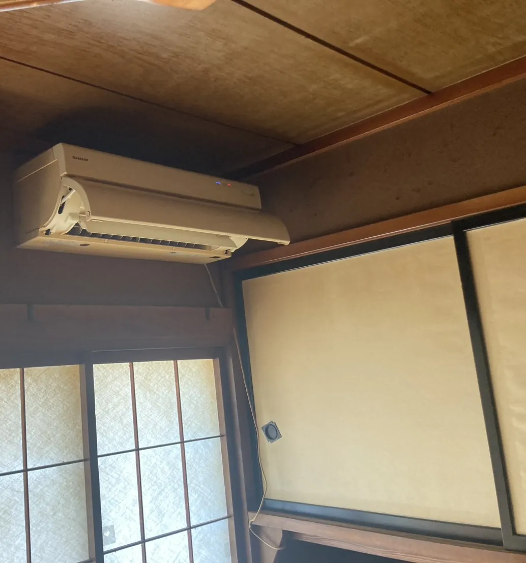 酒田市 交換前の室内機（シャープ製）