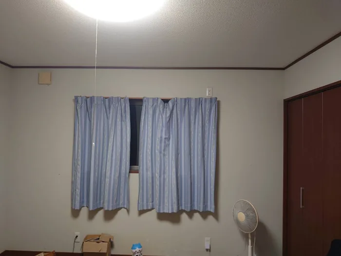 酒田市 設置前の室内（エアコンのなかった2階の部屋）