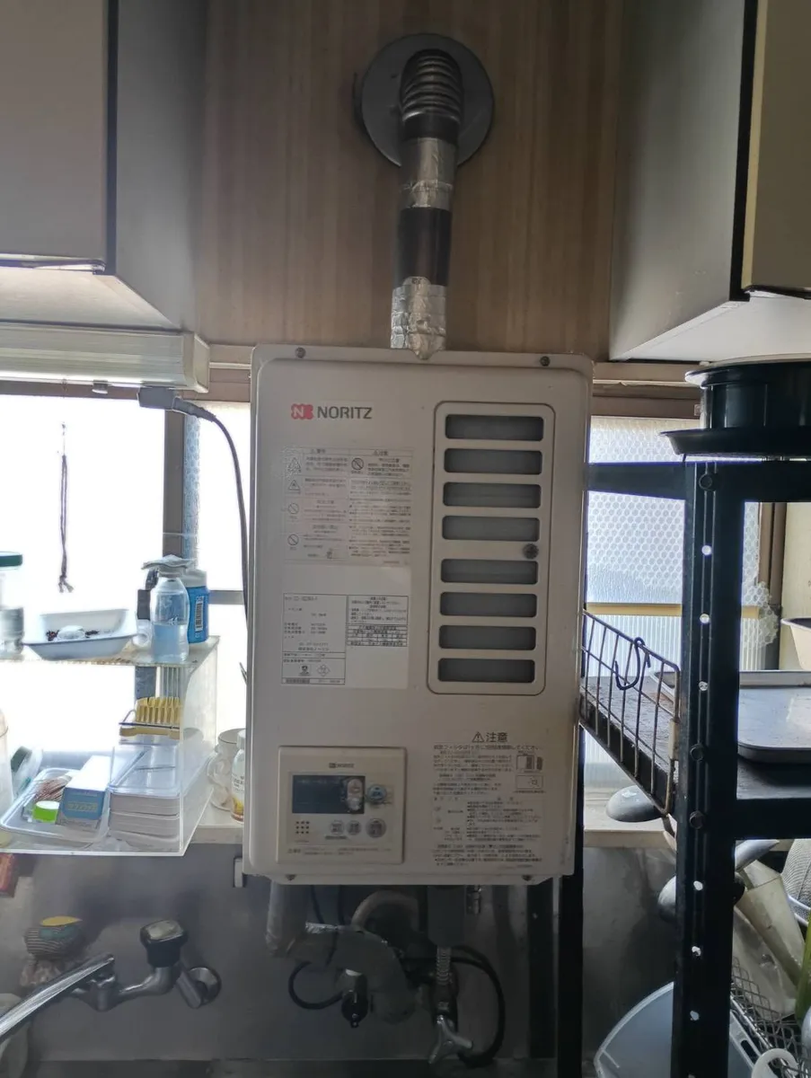酒田市 FE式ガス給湯器交換前（ノーリツ製旧型機）
