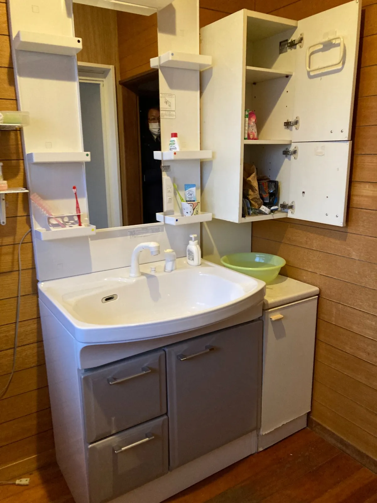 酒田市友野様邸 洗面台交換後（白・シンプルタイプ）